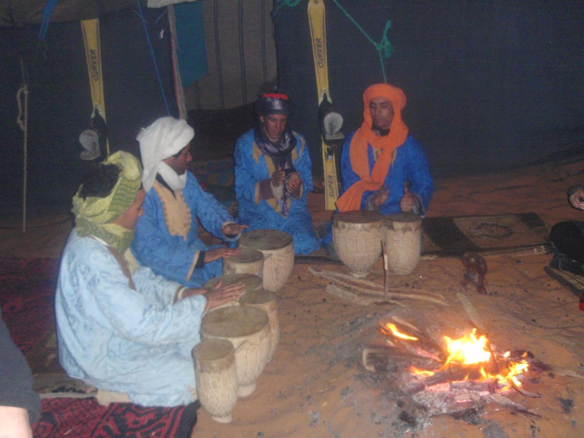 Riad Aicha & Camel Trekking Merzuga Kültér fotó