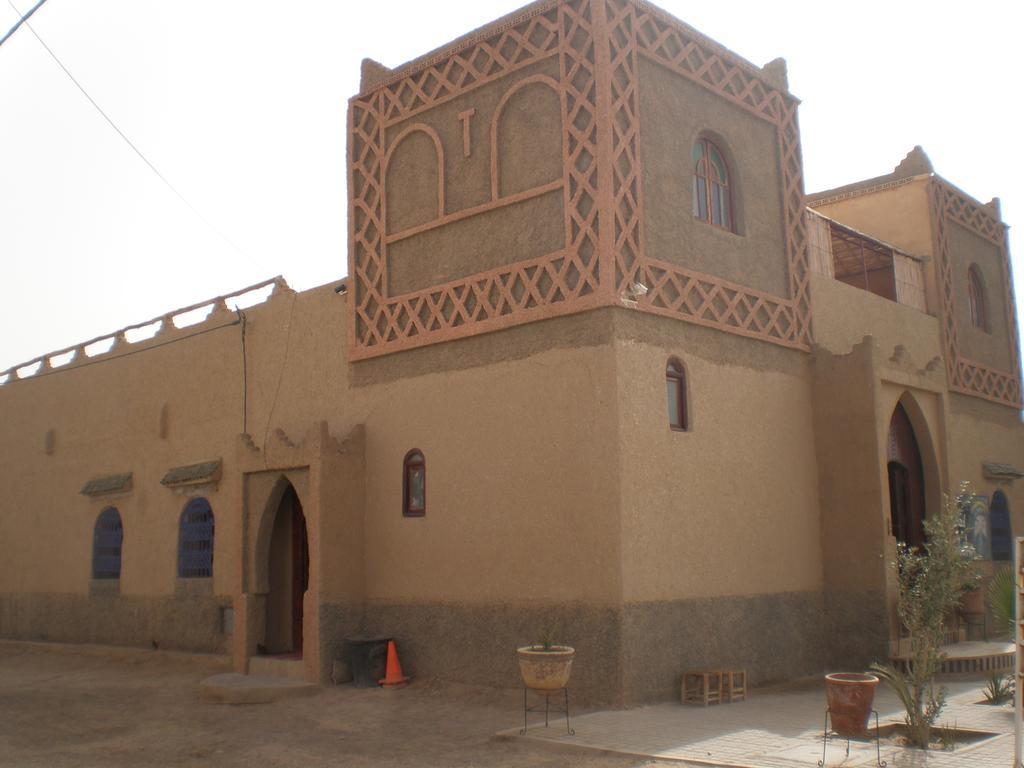 Riad Aicha & Camel Trekking Merzuga Kültér fotó